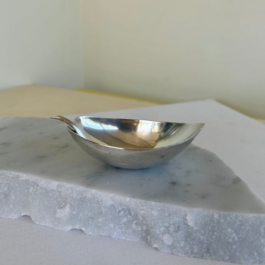 Small polished steel leaf dish