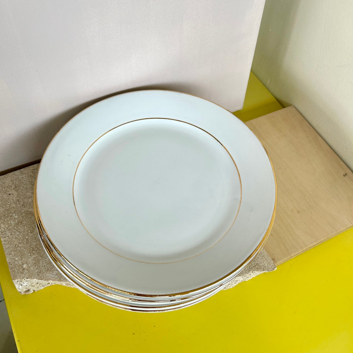 Porcellana Bolzonetti Fabriano, porcelain dessert plates