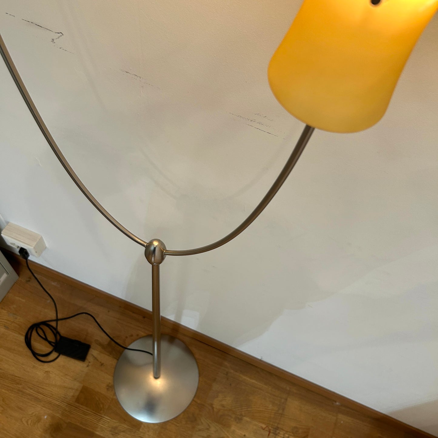 Anticandomic - 1980s metal & glass floor light