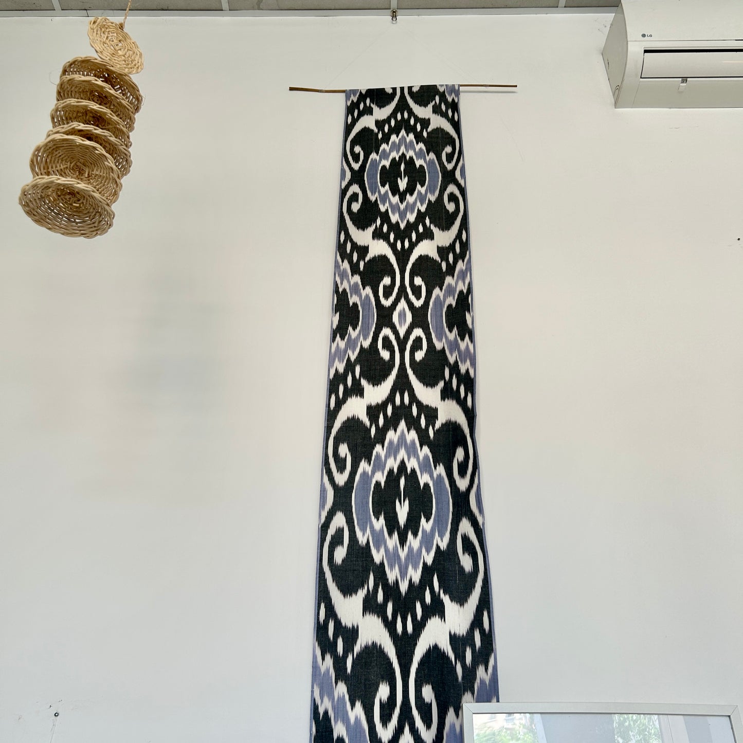 LOMI_studio - Ikat wall hangings