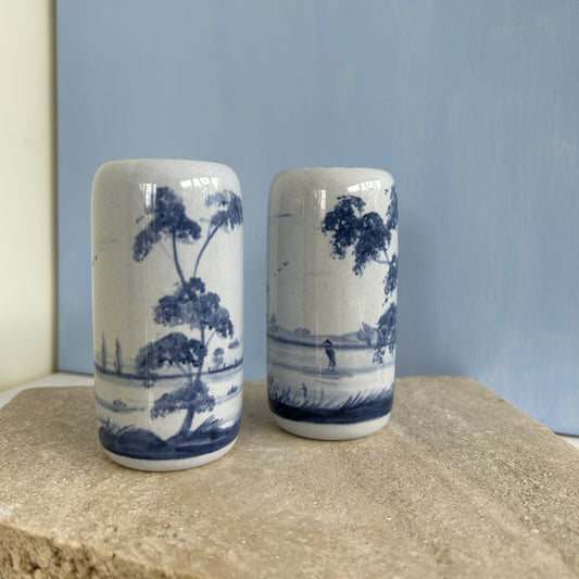 Somerset Delft - salt & pepper set