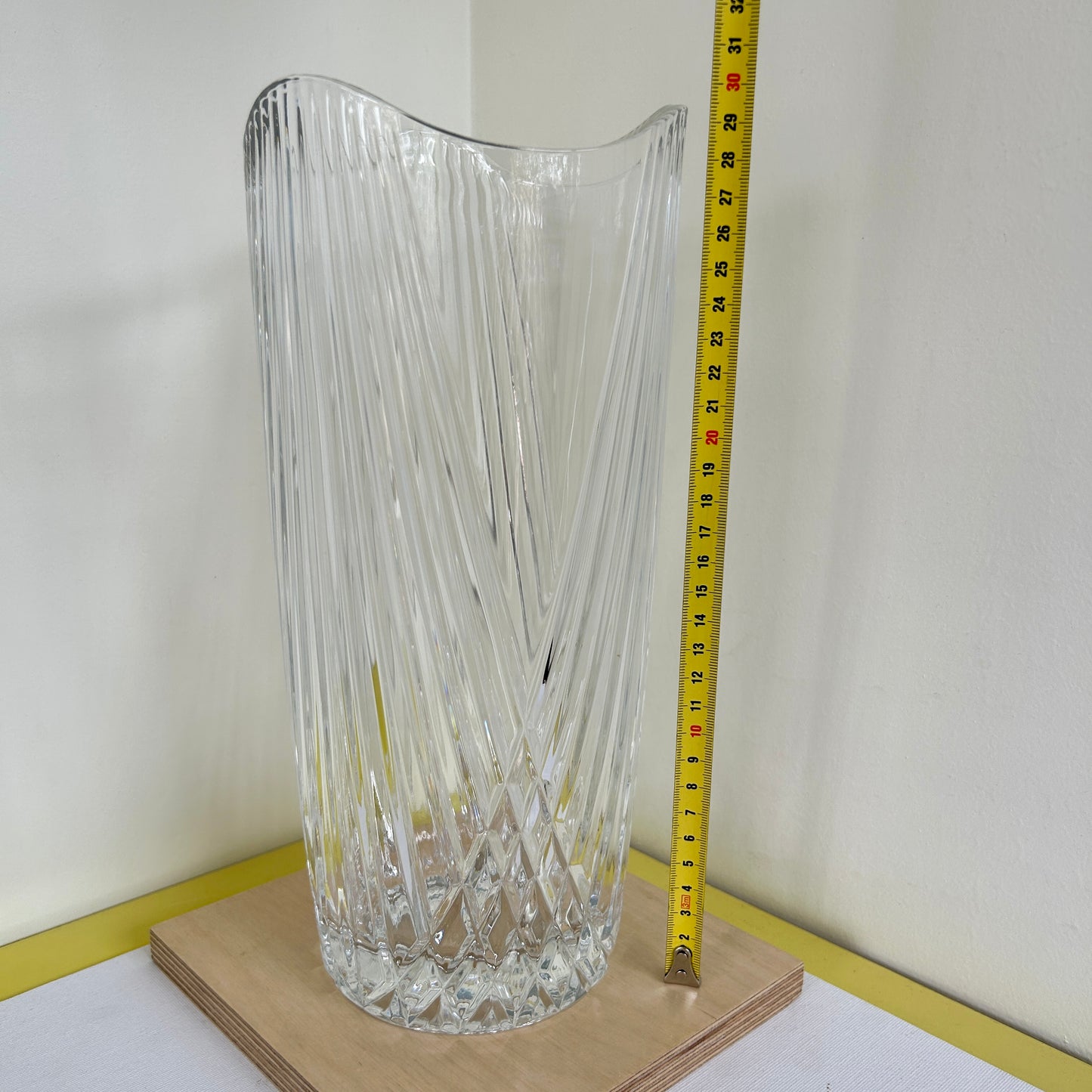 Large crystal glass vase