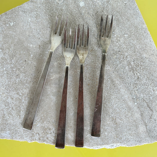 Set of miniature cake forks